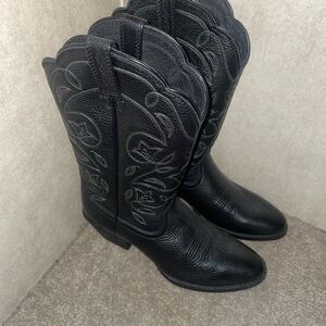 Ariat Black Leather Cowboy Boots